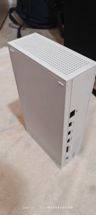 Xbox Series S + Monitor y Accesorios