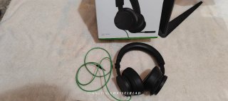 Xbox Series S + Monitor y Accesorios