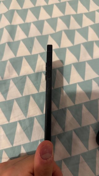 iPhone 16 Nero