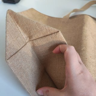 Borsa mare in tela con decorazioni floreali