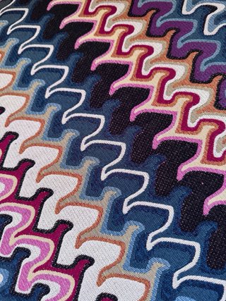 Sgabello e pouf rotondo zig zag