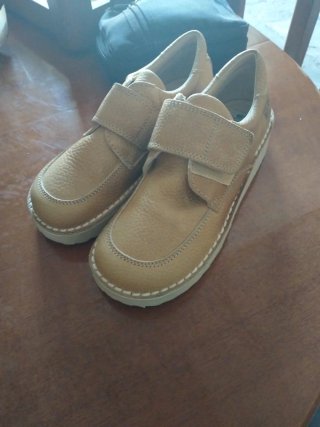 Zapatos Bus Stop Beige Talla 38