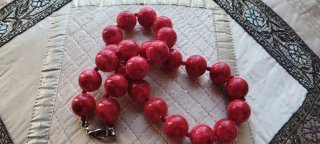 Collana girocollo perle rosse medie