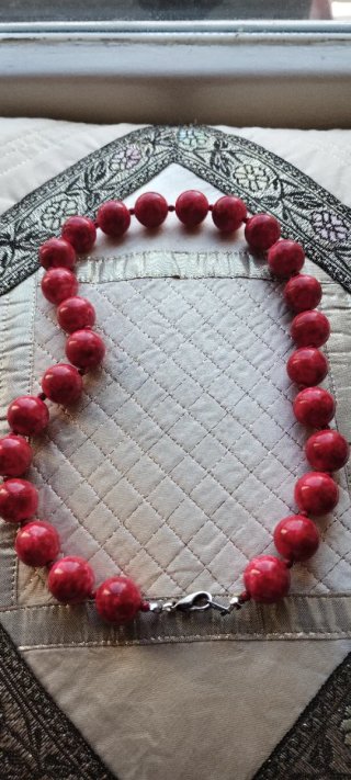 Collana girocollo perle rosse medie