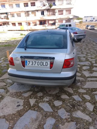 Hyundai Elantra 2004