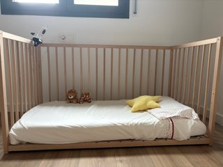 Cuna ikea + colchón pikolin + funda