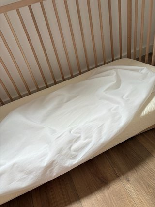 Cuna ikea + colchón pikolin + funda