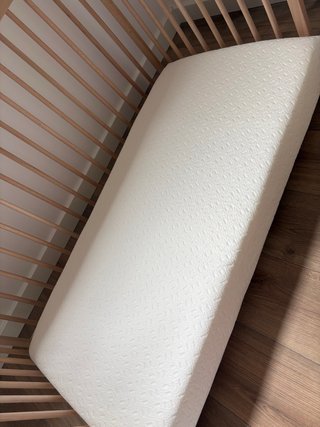 Cuna ikea + colchón pikolin + funda