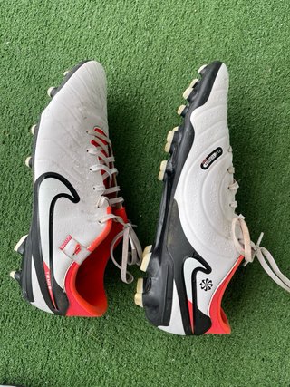 Botas Nike Tiempo Legend 10 Academy (Talla 45)