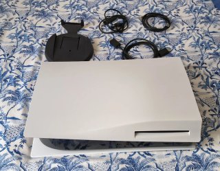 Consola PS5 825 GB + Mando Negro NEGOCIABLE