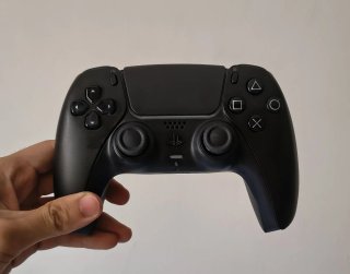 Consola PS5 825 GB + Mando Negro NEGOCIABLE