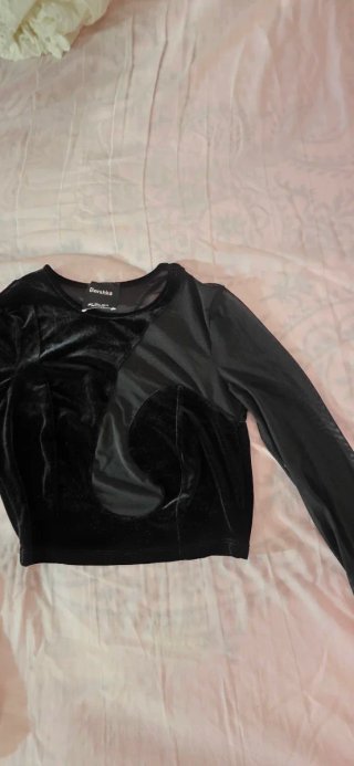 Top fiesta Bershka negro terciopelo