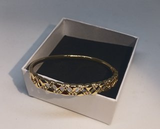 Bracciale rigido placcato oro 18K geometrico