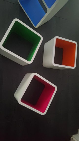 Estantería juvenil, blanca ,azul verde, naranja