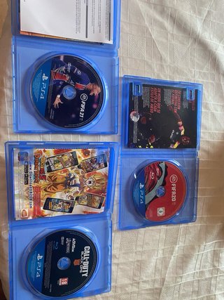 Lote 3 Juegos PS4: FIFA 20, 21 y COD BO
