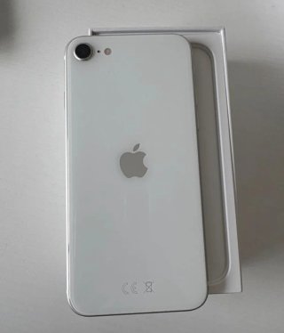 iPhone SE 2022