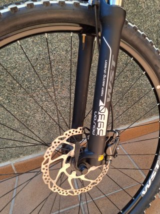 Bicicleta WST Poison 5930 - Como nueva