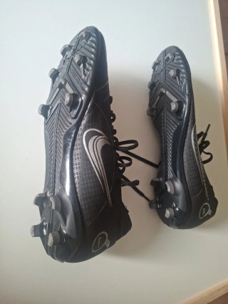 Guayos Nike Mercurial Talla 9 EU 41 Europa