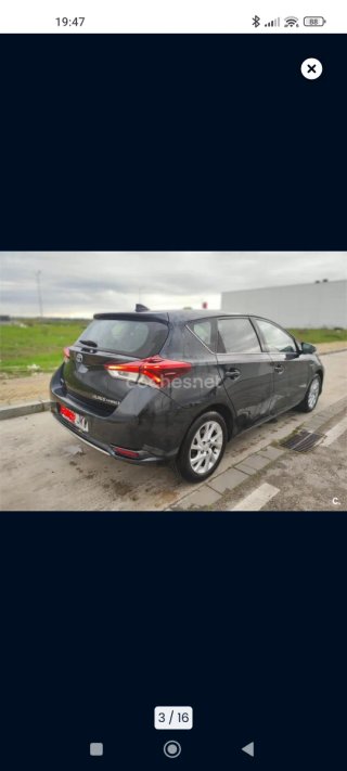 Toyota Auris 2015