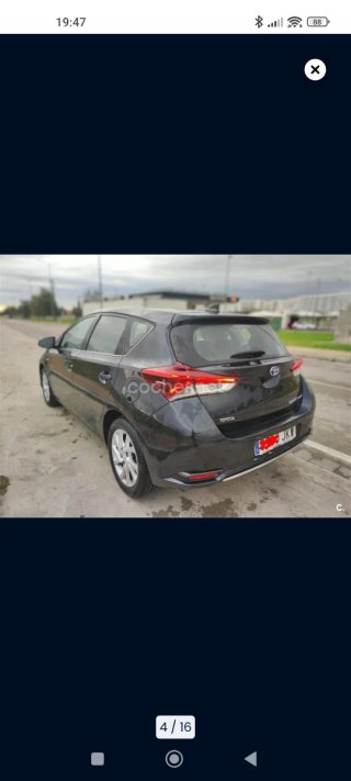 Toyota Auris 2015