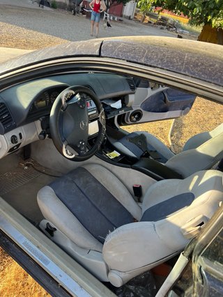 Mercedes-Benz  CLK 2001