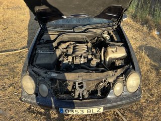 Mercedes-Benz  CLK 2001