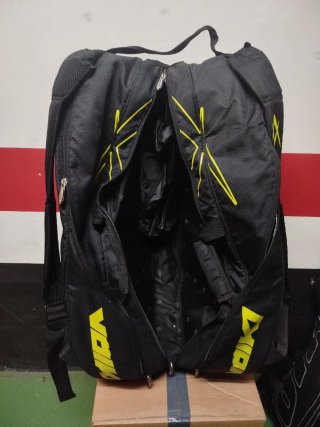 Raquetero Völkl per 12 racchette