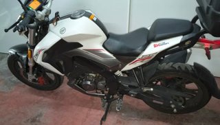 MOTO KEEWAY RKF 125. Año 2019. 13 CV. 6 marchas.