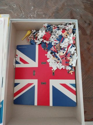 Puzzle 3D Ravensburger Big Ben Minions