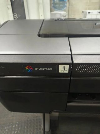 Plotter HP Designjet Z9+dr V-Trimmer