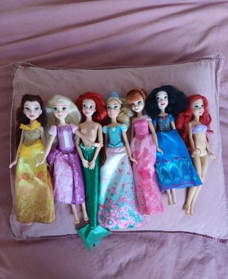 7 Muñecas Disney princesas barbie