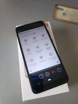 Xiaomi Mi A2 Android One
