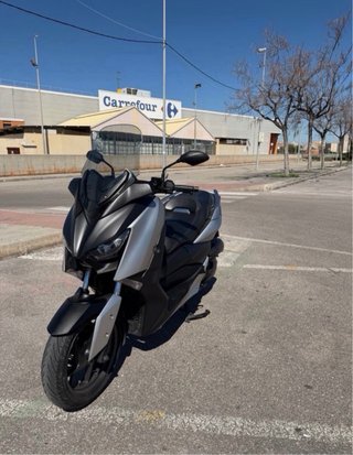 Yamaha X-Max 125cc Plata/Negra Pocos Km