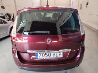 Renault Grand Scenic 2012
