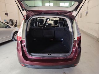 Renault Grand Scenic 2012