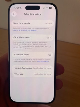 iPhone 15 Pro 128GB Plata. Bateria al 88%