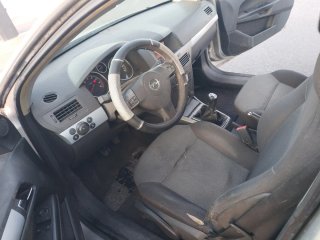 Opel Astra 2003