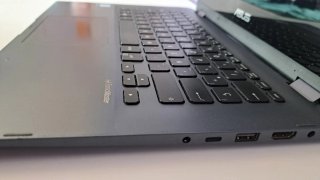 Portátil Asus Gris y Negro