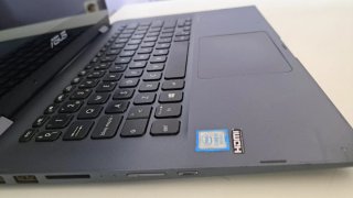 Portátil Asus Gris y Negro