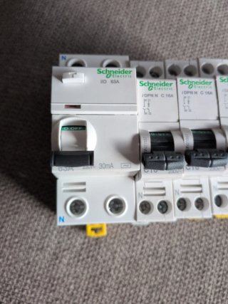 Schneider Electric Interruptores Automáticos