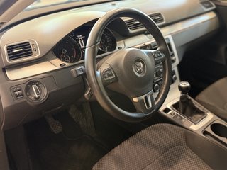 Volkswagen Passat 2011
