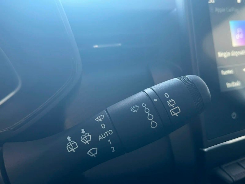 Renault Clio 2024, foto 11