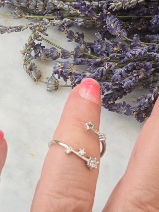 Anello in Argento Regolabile con Stelle