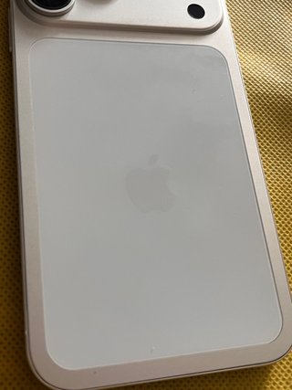 iPhone XR (Modificato a 17 Pro)