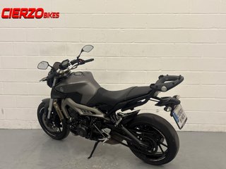 YAMAHA MT09