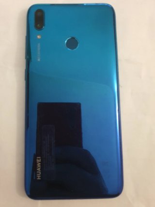 Huawei Y7 in vendita