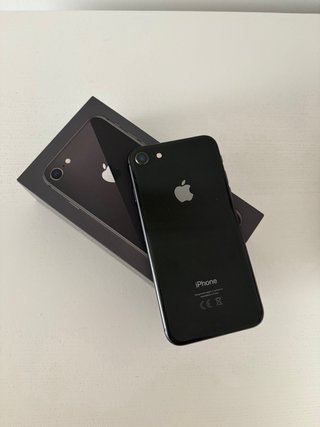 iPhone 8 nero da 64 GB