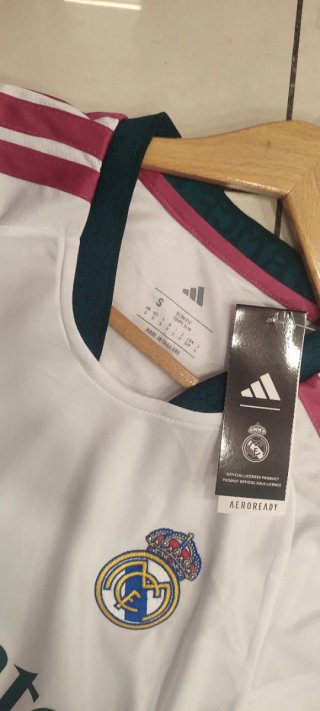 Camiseta RM.  FC