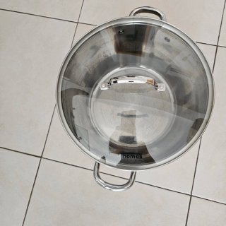 Olla de acero inoxidable con tapa