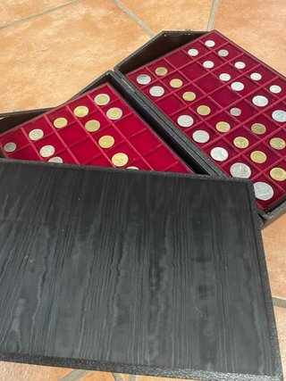 Portamonete con velluto rosso